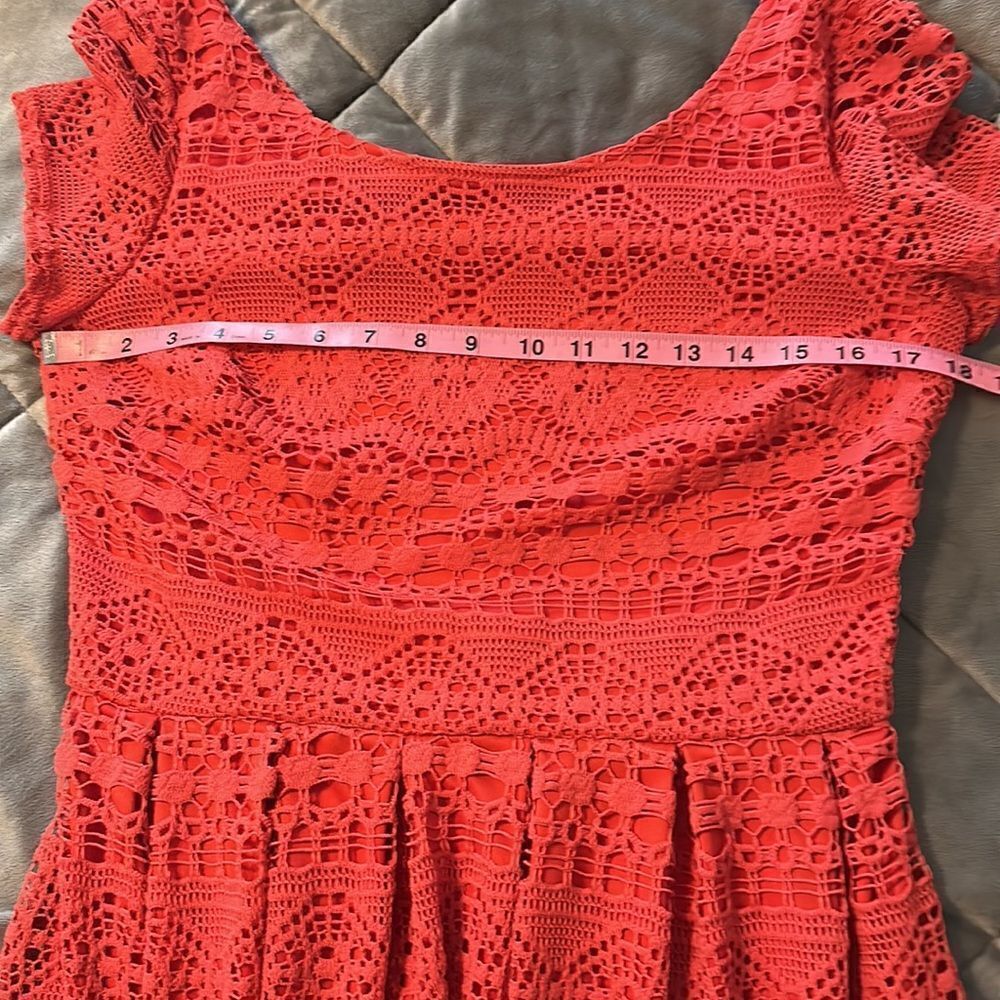 Madison Leigh Coral Melon MIDI sheath dress size 10 - Picture 7 of 8
